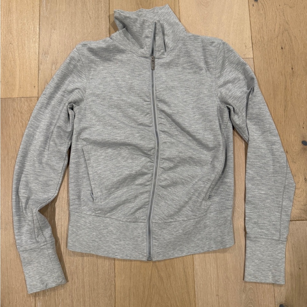 Women's Lululemon Gray Zip-Up Jacket